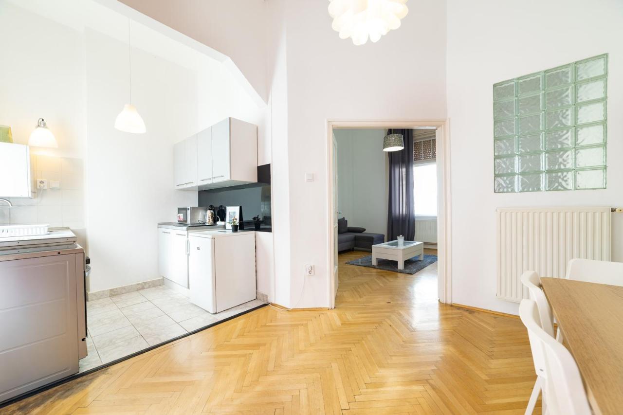 W25 Smart Apartment Budapest Exterior foto